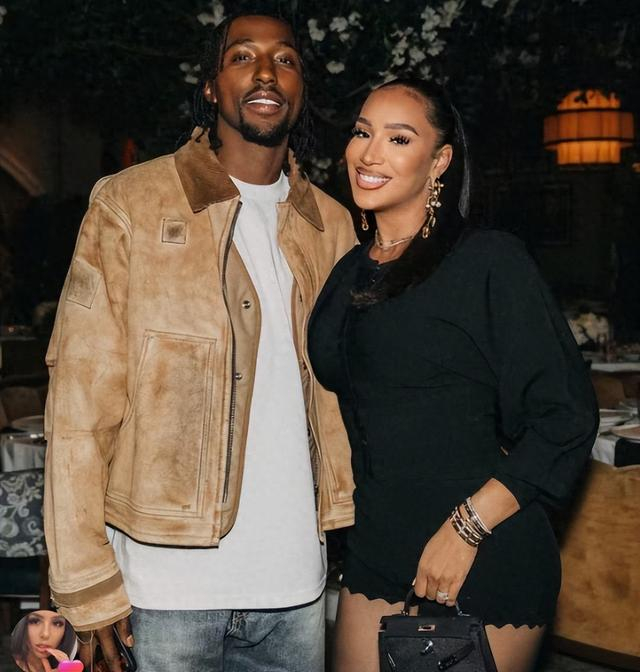 波普两次夺冠生涯总薪1.6亿 5子家庭幸福引关注