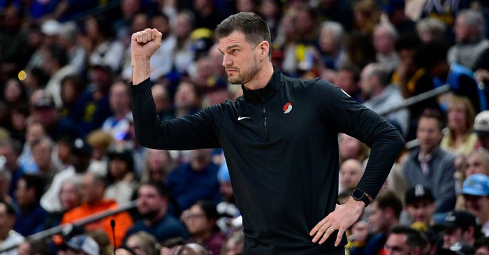 开拓者主帅斯普利特续约引热议 队伍评估教练人