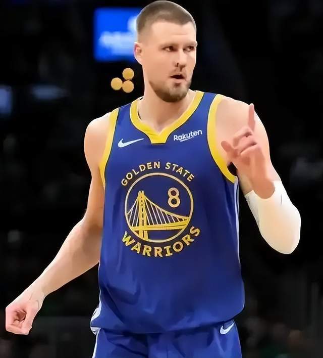 勇士末节惊天逆转送快船出局 霍福德神射成奇兵